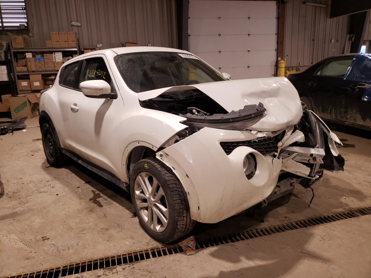 NISSAN JUKE S 2016 with VIN JN8AF5MR8GT601517 - Photo from auction