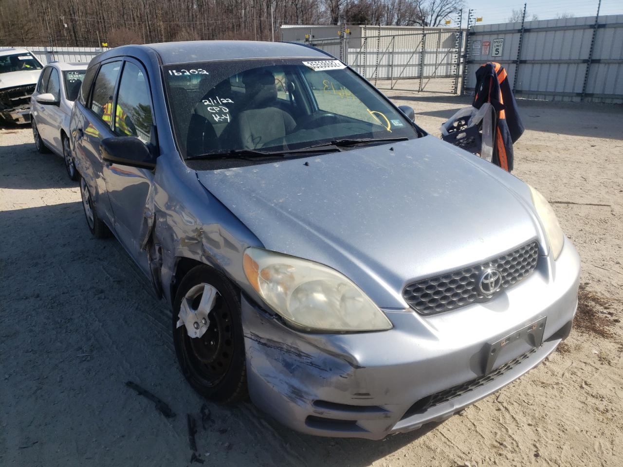 TOYOTA MATRIX/XR 2003 with VIN 2T1KR32E53C010266 - Photo from auction