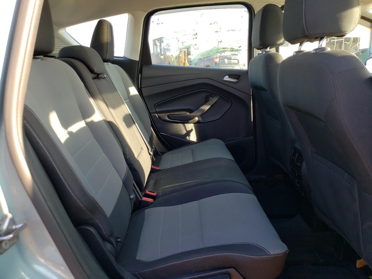 Photo 6 from auction – 2014 FORD C-MAX SE with VIN 1FADP5AU5EL511520