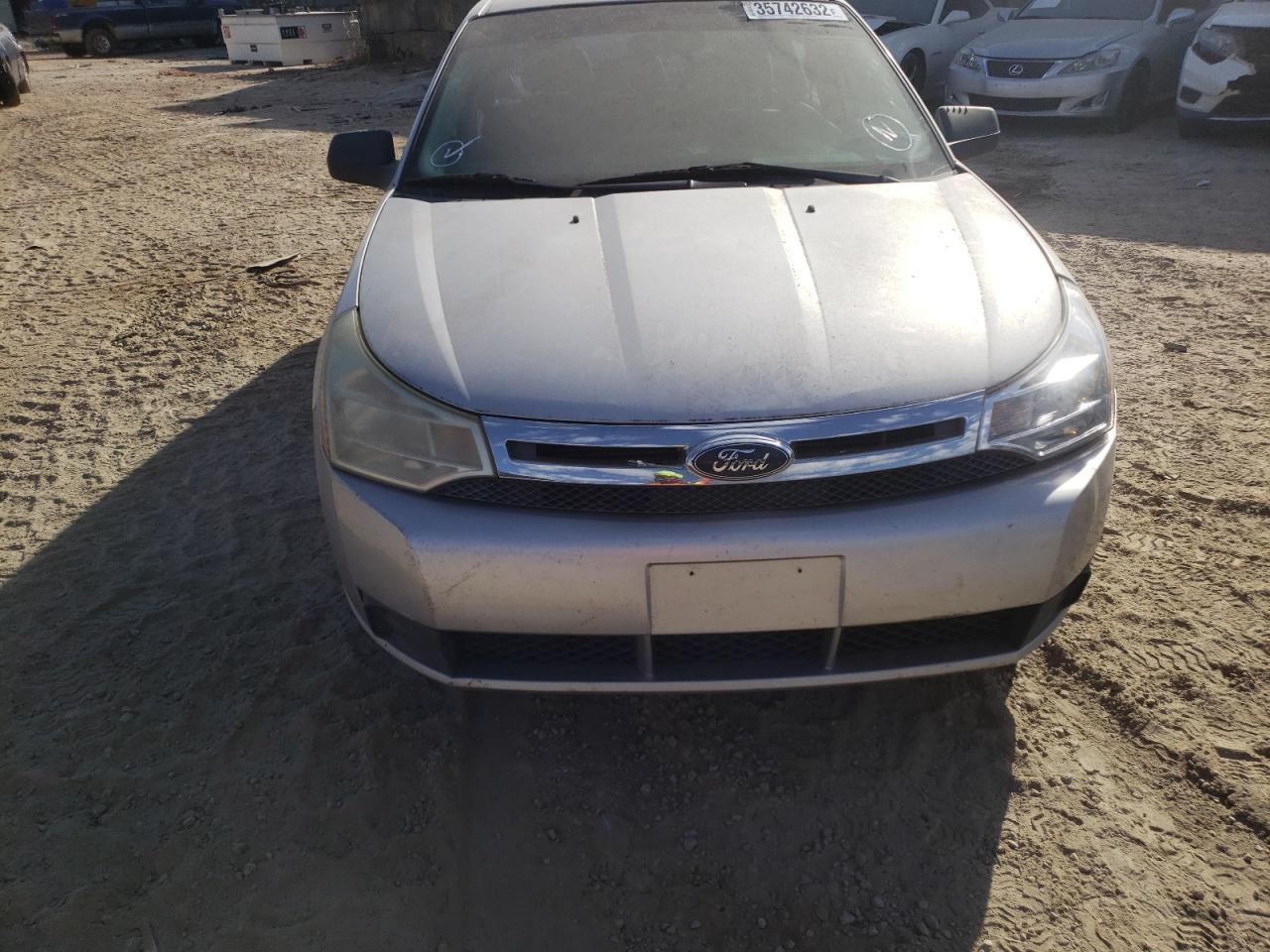 Photo 9 from auction – 2009 FORD FOCUS SE with VIN 1FAHP35N29W233060