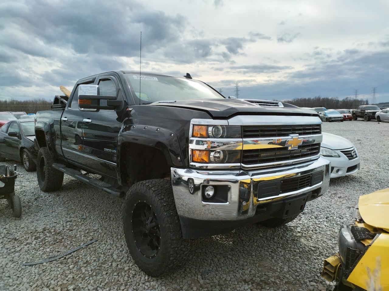 Photo 1 from auction – 2017 CHEVROLET SILVERADO with VIN 1GC1KWEYXHF170794