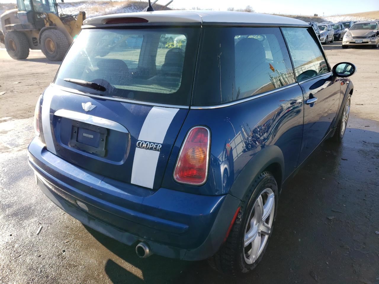 Photo 4 from auction – 2002 MINI COOPER with VIN WMWRC33402TE11432
