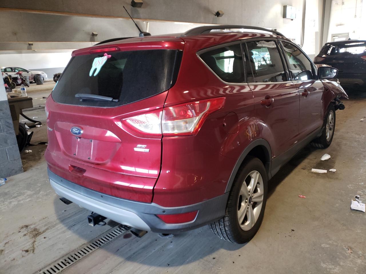 Photo 4 from auction – 2014 FORD ESCAPE SE with VIN 1FMCU9G9XEUC57463