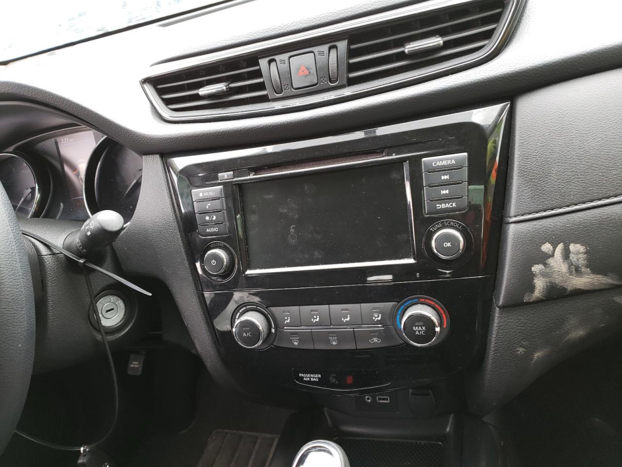 Photo 9 from auction – 2018 NISSAN ROGUE S with VIN 5N1AT2MV3JC769097