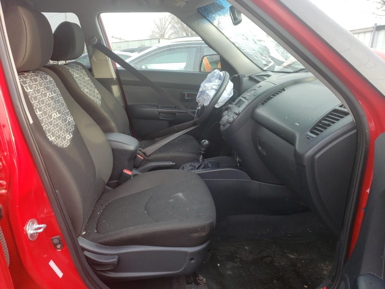 Photo 5 from auction – 2010 KIA SOUL + with VIN KNDJT2A26A7088097