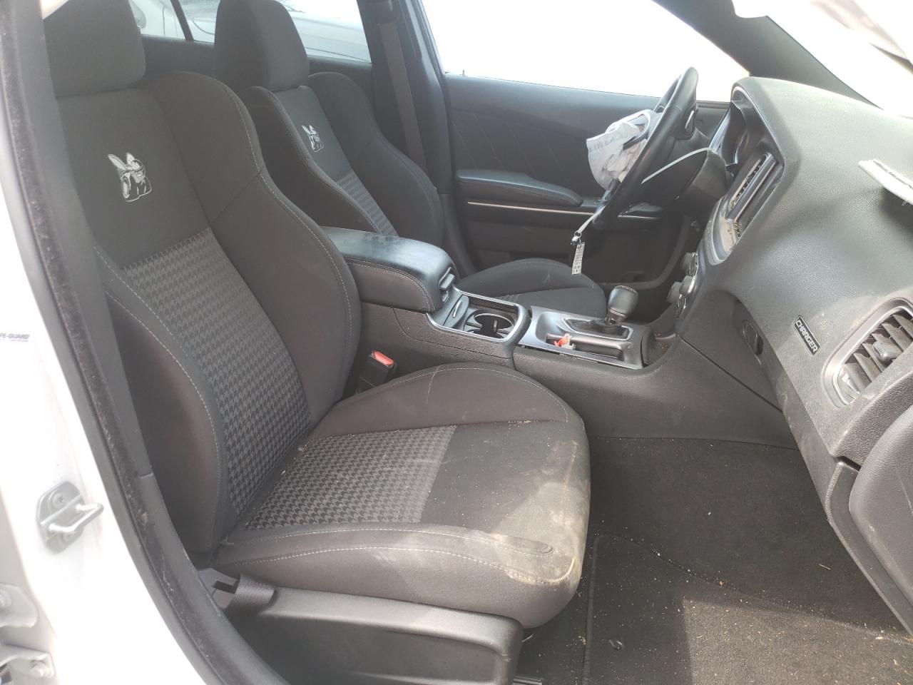 Photo 5 from auction – 2019 DODGE CHARGER SC with VIN 2C3CDXGJ5KH604526
