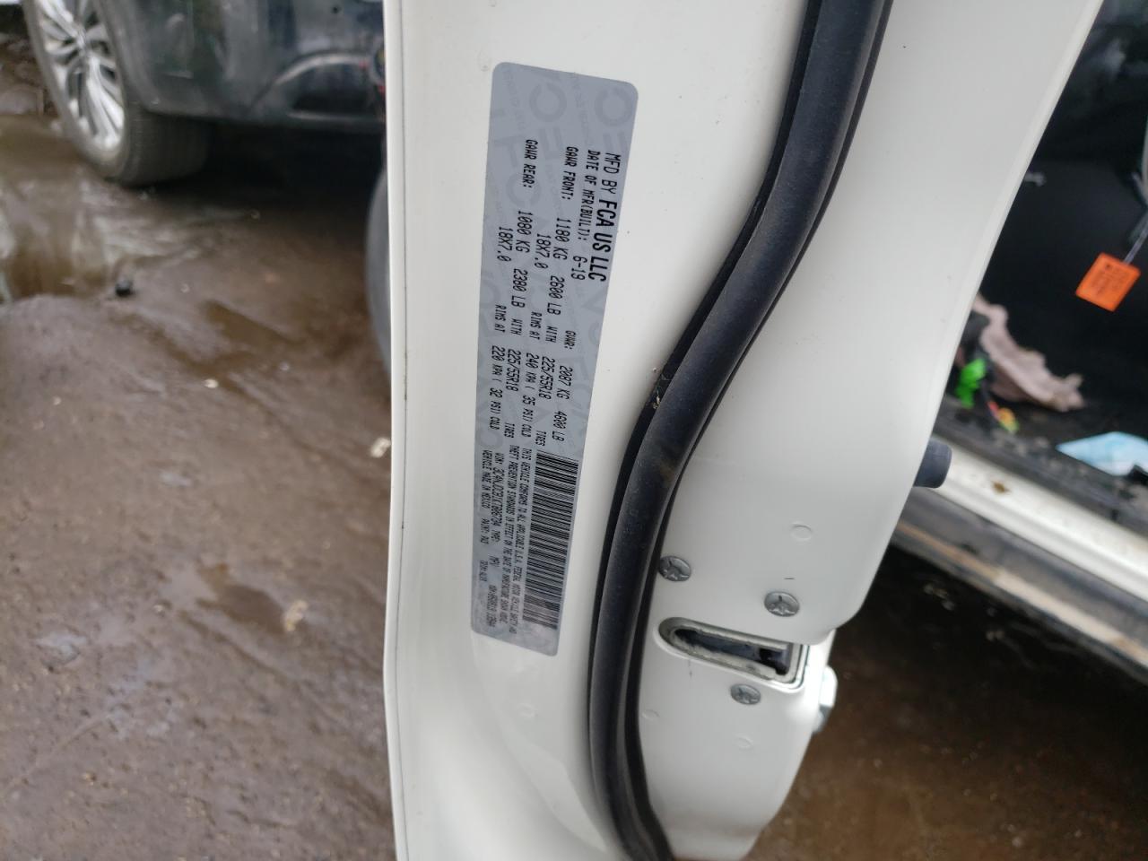 صورة رقم 10 من المزاد - 2019 JEEP COMPASS LI مع VIN 3C4NJDCB1KT806734