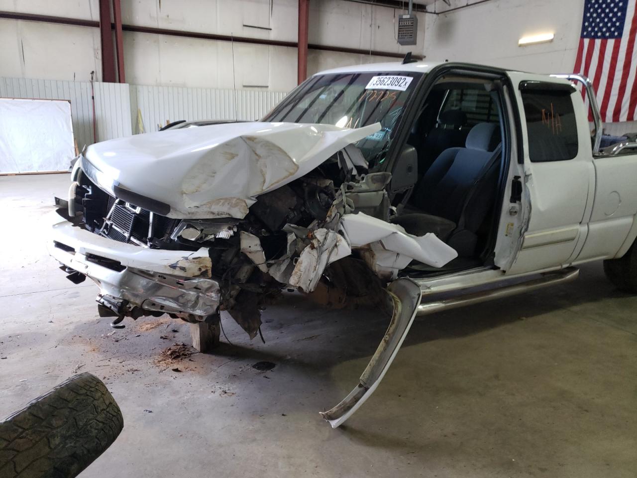 Photo 9 from auction – 2007 CHEVROLET SILVERADO with VIN 1GCEK19Z67Z172725