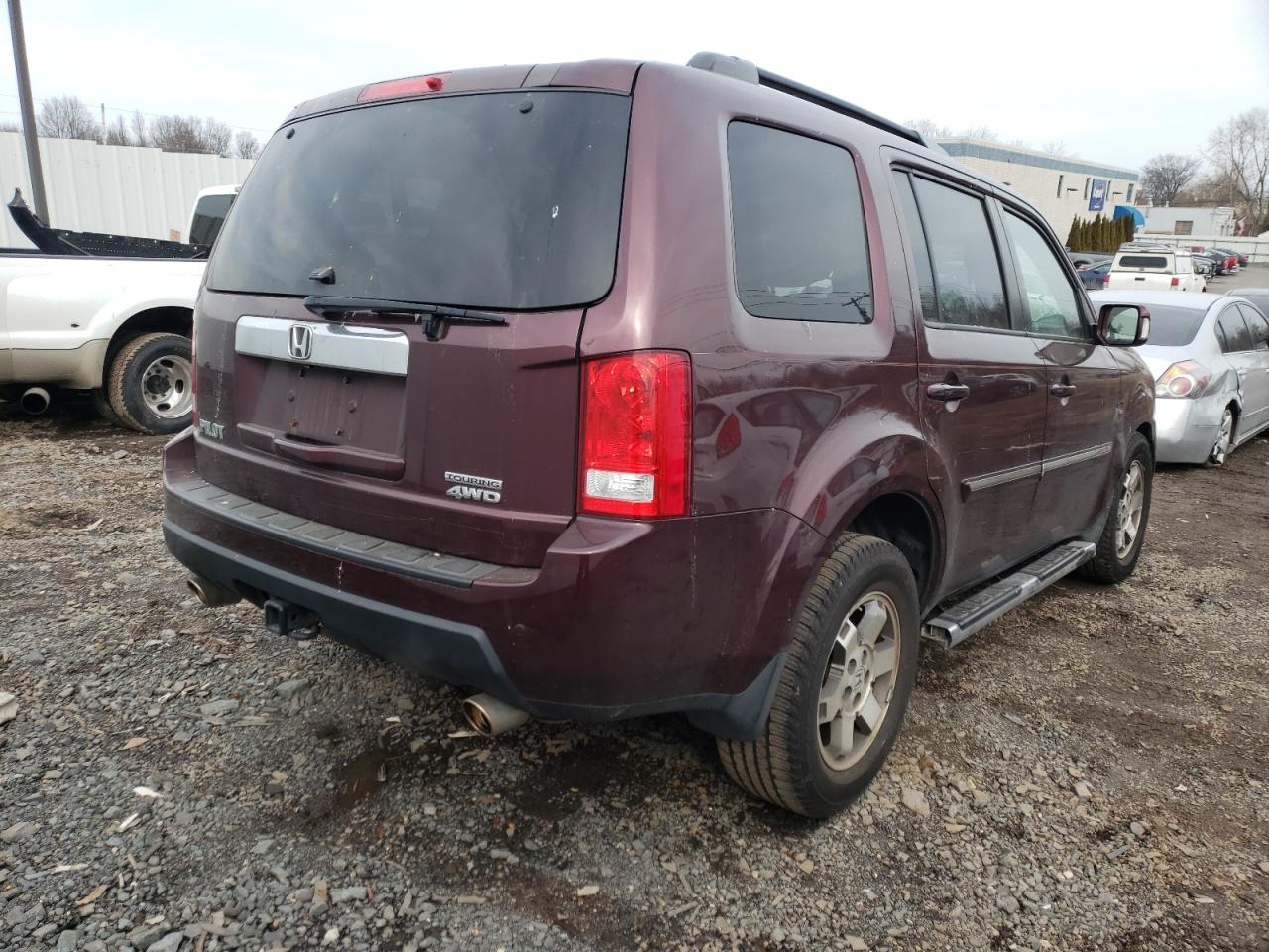 Photo 4 from auction – 2011 HONDA PILOT TOUR with VIN 5FNYF4H91BB022038