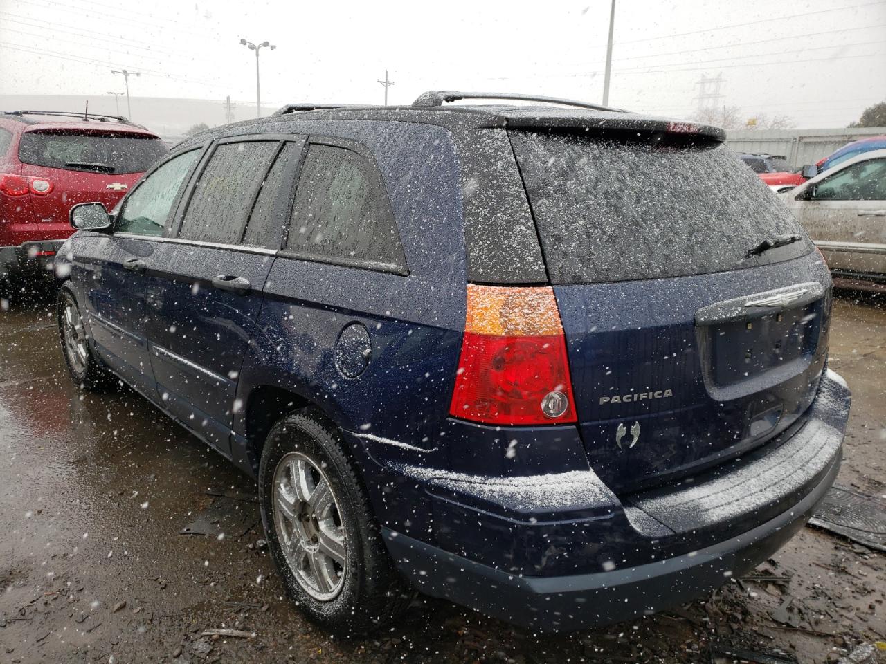 Photo 3 from auction – 2005 CHRYSLER PACIFICA with VIN 2C4GM48L75R427567