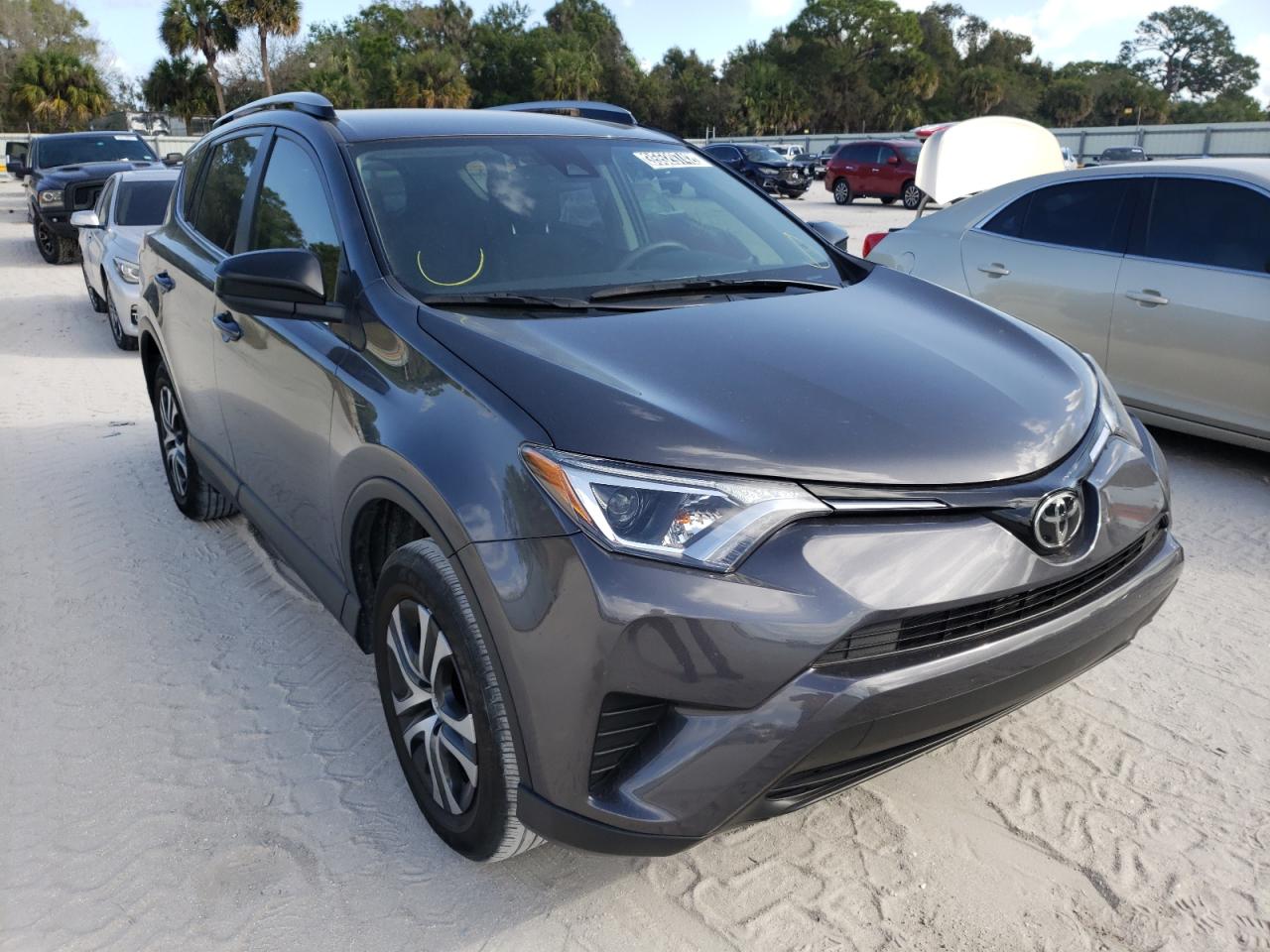 TOYOTA RAV4 LE 2017 with VIN JTMZFREV2HJ700249 - Photo from auction