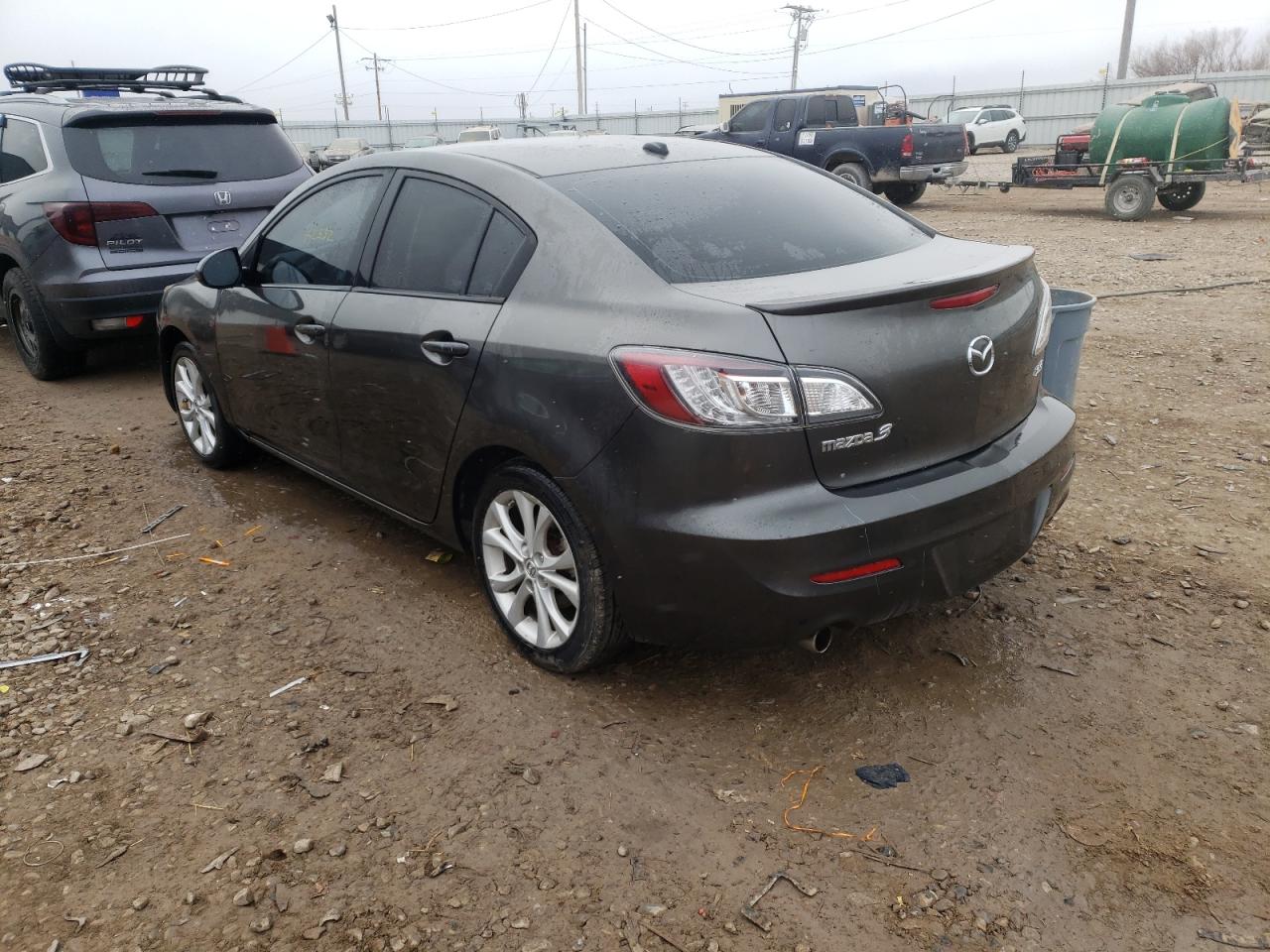Photo 3 from auction – 2011 MAZDA 3 S with VIN JM1BL1W6XB1403482
