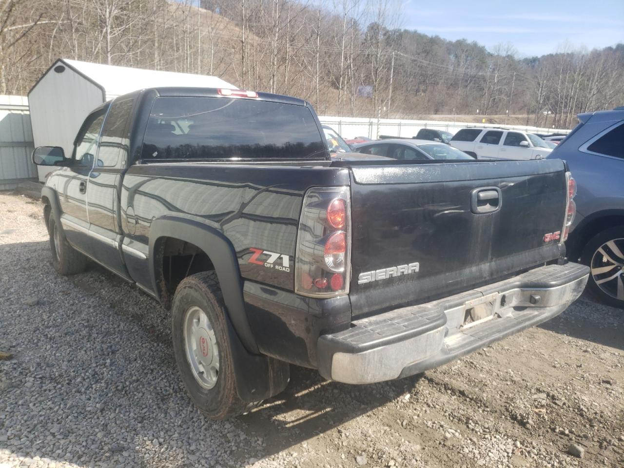 Photo 3 from auction – 2002 GMC NEW SIERRA with VIN 2GTEK19T221358985