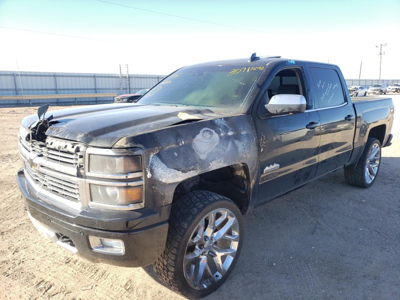 Photo 2 from auction – 2015 CHEVROLET SILVERADO with VIN 3GCUKTEJ4FG365574