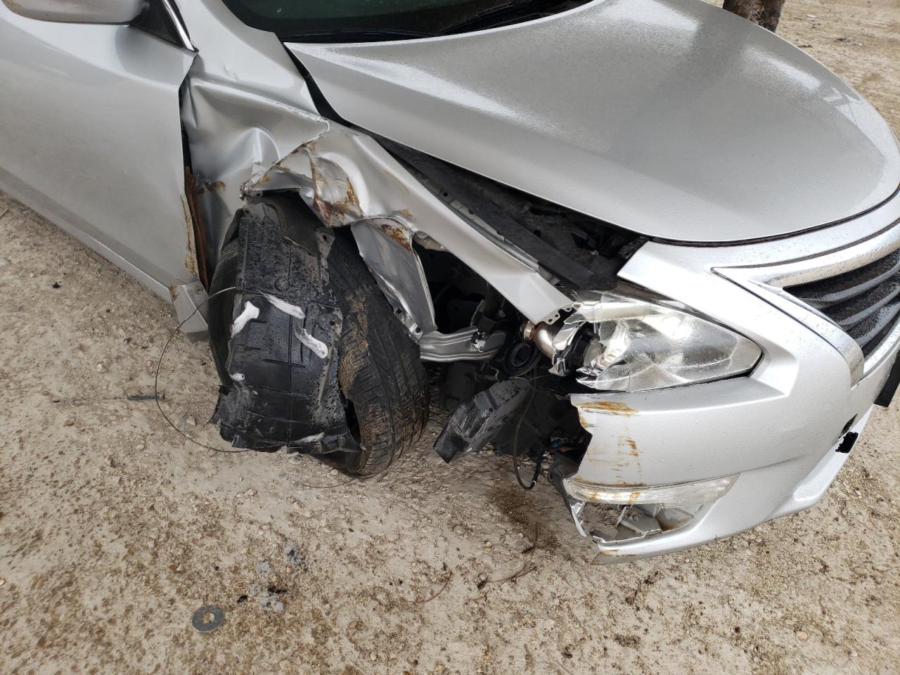 Photo 9 from auction – 2015 NISSAN ALTIMA 2.5 with VIN 1N4AL3AP6FC437863