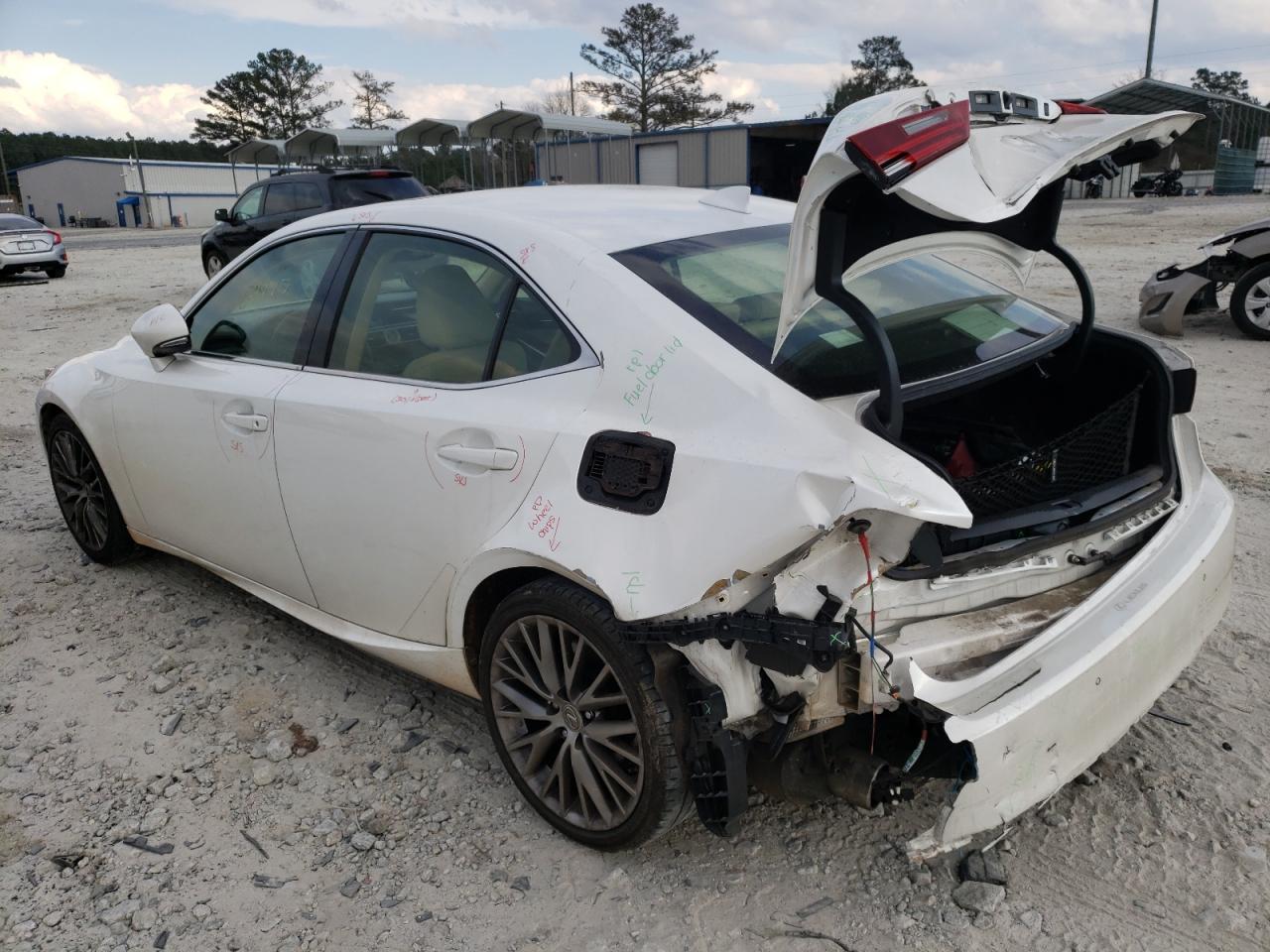 Photo 3 from auction – 2016 LEXUS IS 200T with VIN JTHBA1D26G5011233