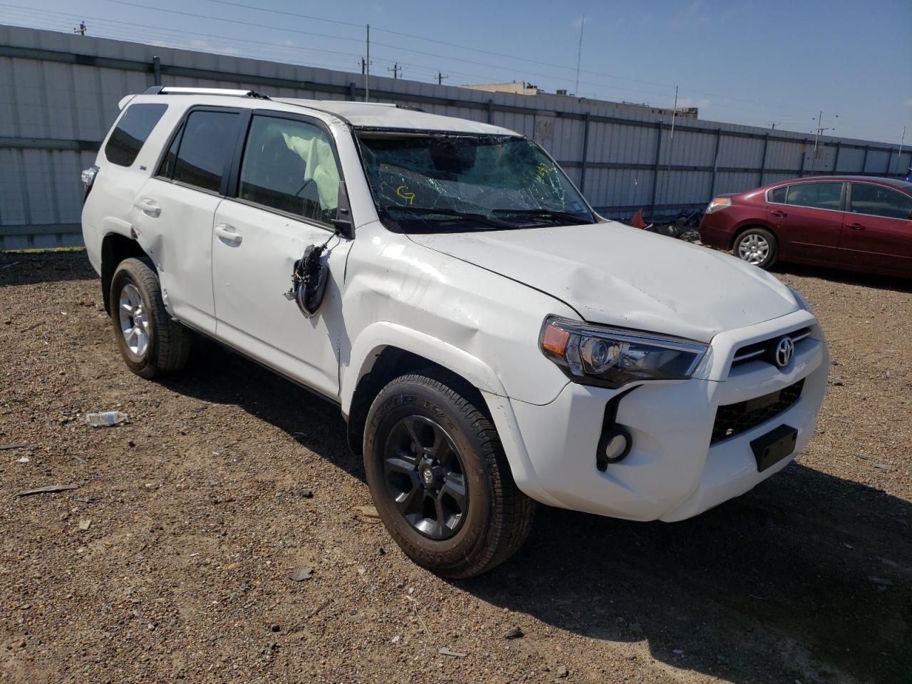 TOYOTA 4RUNNER SR 2020 with VIN JTEZU5JR6L5225225 - Photo from auction