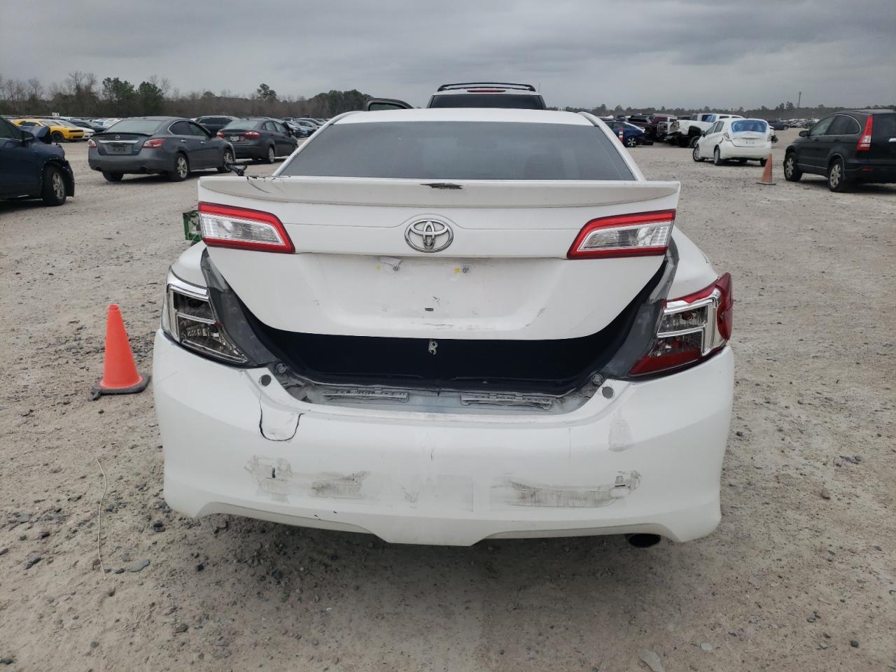 Photo 9 from auction – 2012 TOYOTA CAMRY BASE with VIN 4T1BF1FK8CU166765