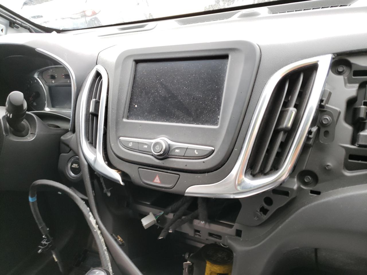 Photo 9 from auction – 2021 CHEVROLET EQUINOX LT with VIN 3GNAXKEV8MS138052