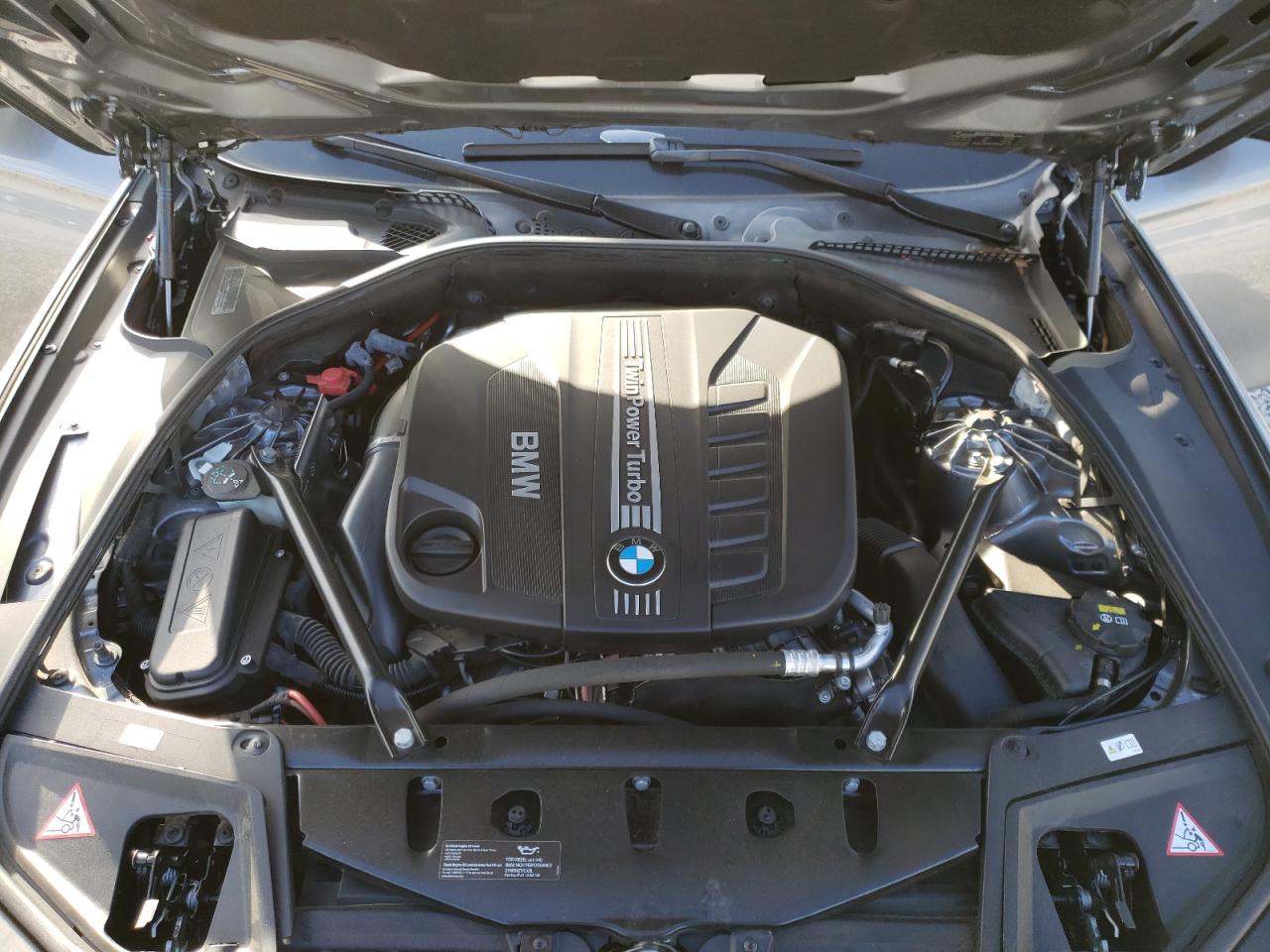 Photo 7 from auction – 2015 BMW 535 D with VIN WBAXA5C55FD691573