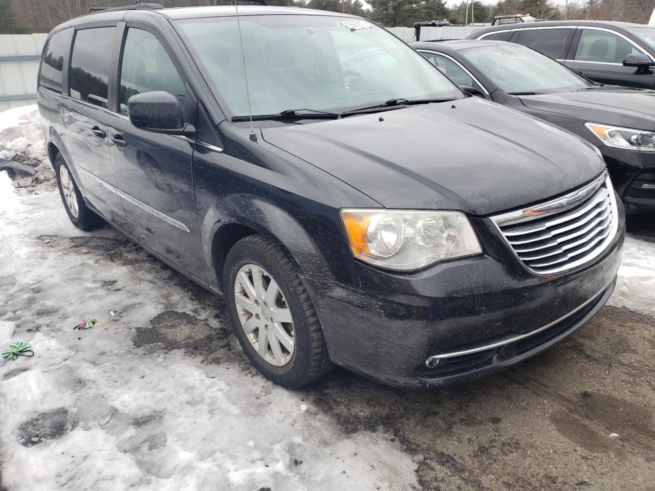 Photo 1 from auction – 2013 CHRYSLER TOWN & COU with VIN 2C4RC1BG8DR512650