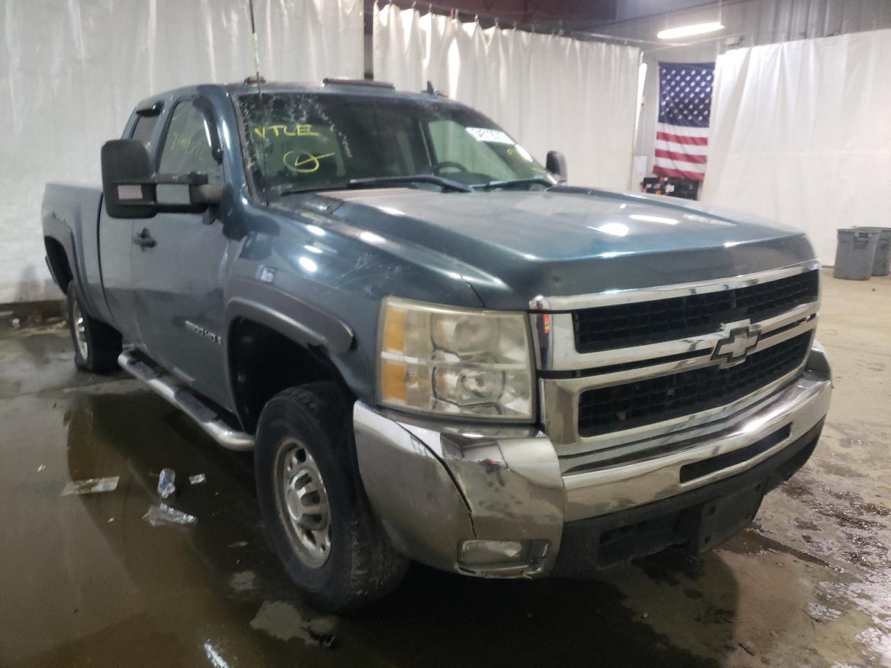 CHEVROLET SILVERADO 2007 مع رقم تعريف المركبة 1GCHK29K57E548439 - صورة من المزاد