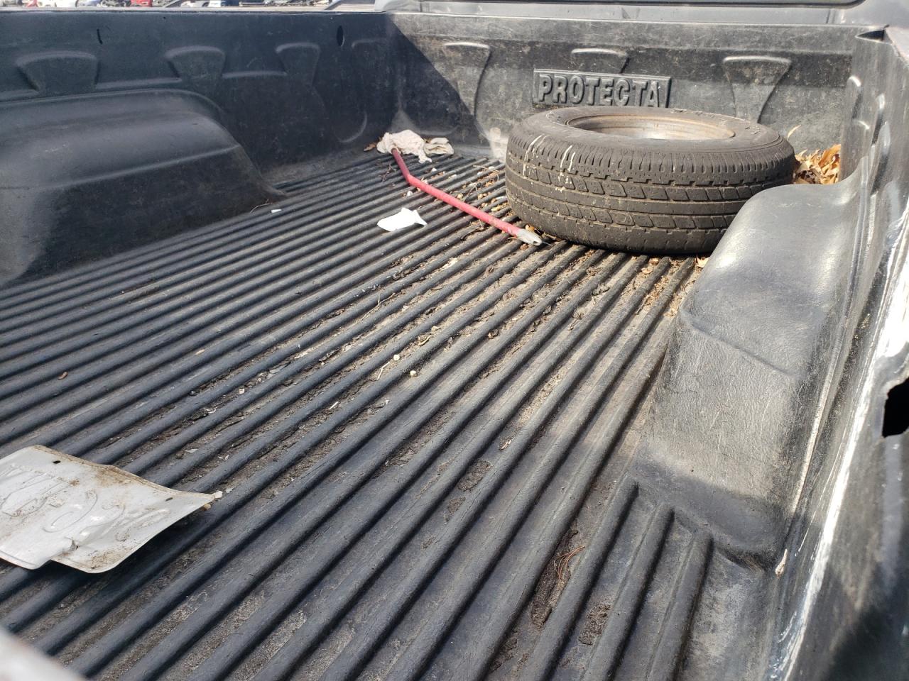 Photo 6 from auction – 1985 FORD F150 with VIN 1FTDF15N5FNA68767