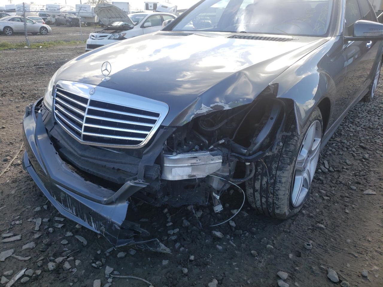 Photo 9 from auction – 2010 MERCEDES-BENZ S 550 with VIN WDDNG7BB2AA327641