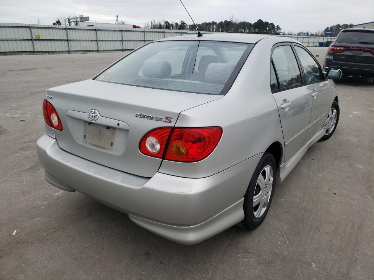 Photo 4 from auction – 2004 TOYOTA COROLLA CE with VIN 1NXBR32E94Z200605