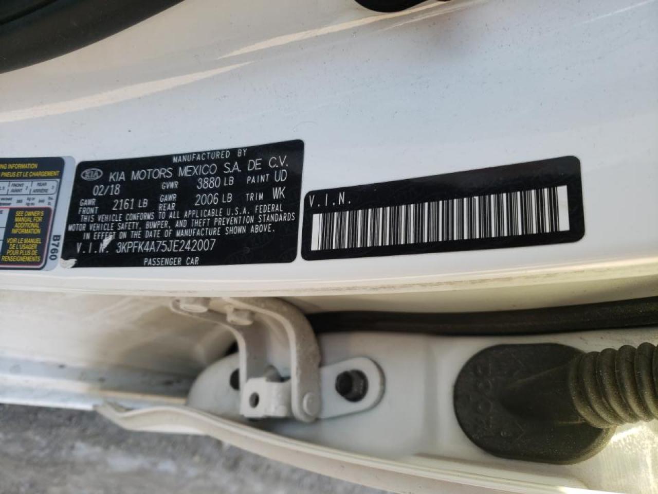 Photo 10 from auction – 2018 KIA FORTE LX with VIN 3KPFK4A75JE242007