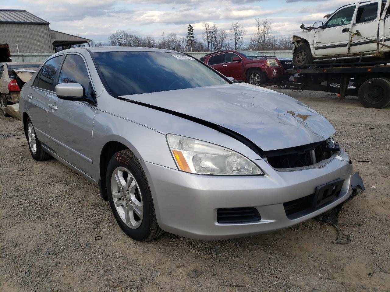 HONDA ACCORD EX 2007 with VIN 1HGCM56857A112438 - Photo from auction