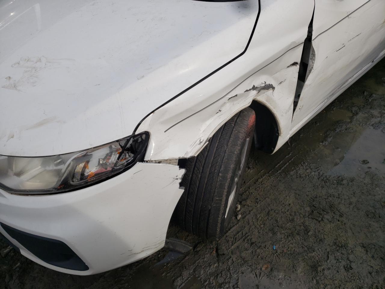 Zdjęcie 9 z aukcji – 2012 KIA FORTE EX z VIN KNAFU6A23C5531652