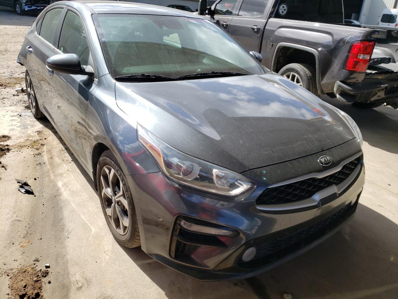 Photo 1 from auction – 2019 KIA FORTE FE with VIN 3KPF24AD8KE121043