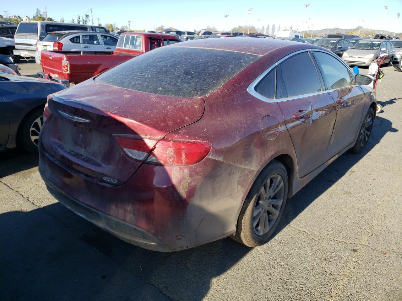 Photo 4 from auction – 2015 CHRYSLER 200 LIMITE with VIN 1C3CCCAB0FN698535