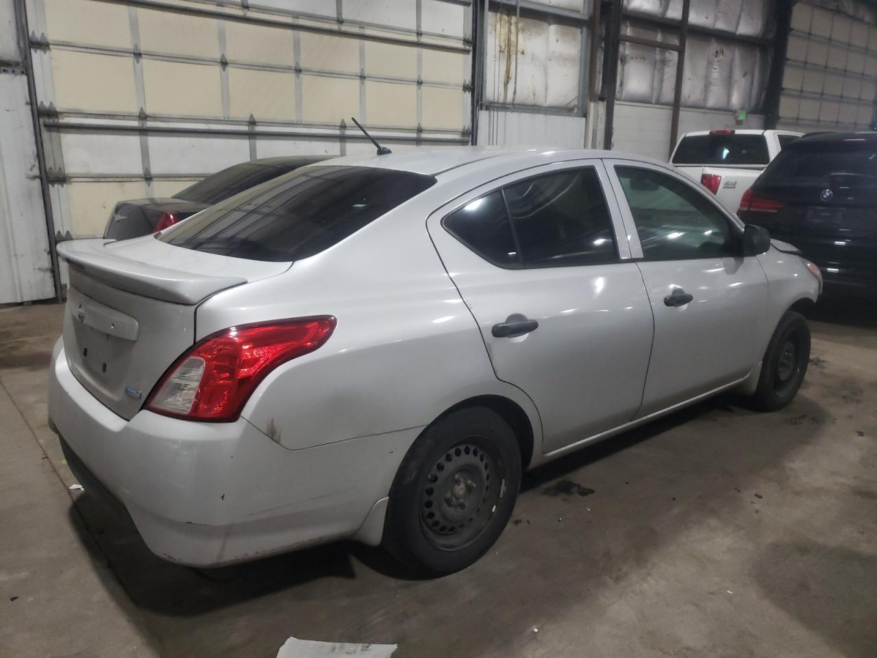Photo 4 from auction – 2015 NISSAN VERSA S with VIN 3N1CN7APXFL829546