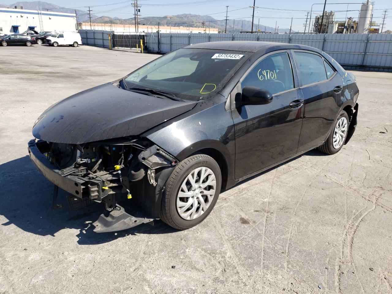 Photo 2 from auction – 2018 TOYOTA COROLLA with VIN 2T1BURHEXJC038070