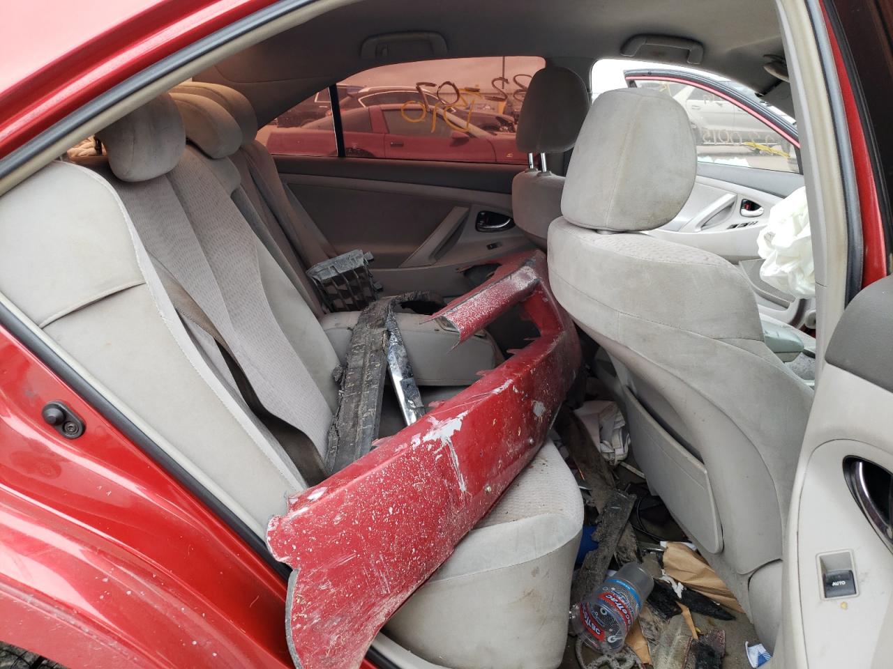 Photo 6 from auction – 2011 TOYOTA CAMRY BASE with VIN 4T1BF3EK5BU639095