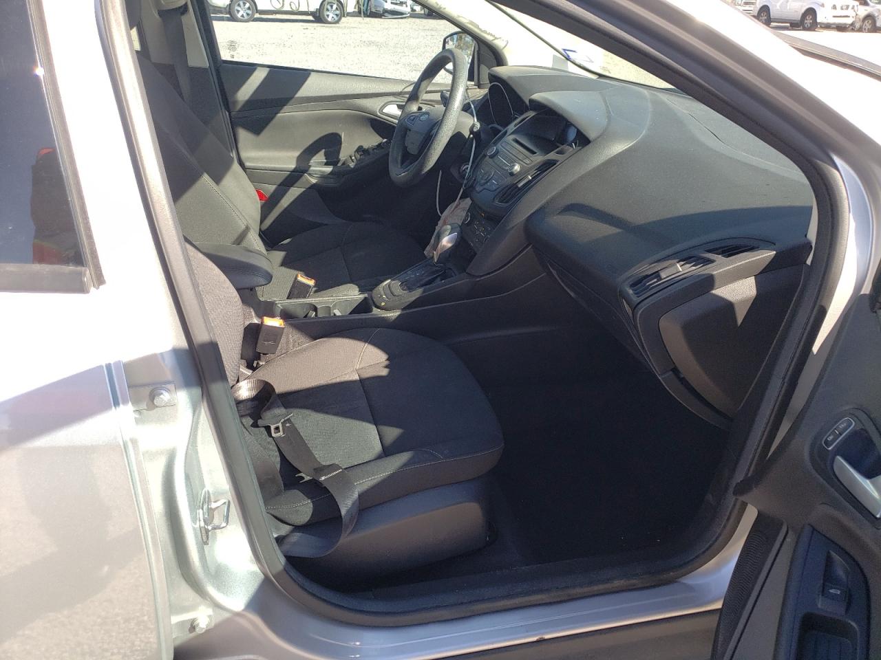 Фото 5 с аукциона – 2017 FORD FOCUS SE с VIN 1FADP3K29HL210206