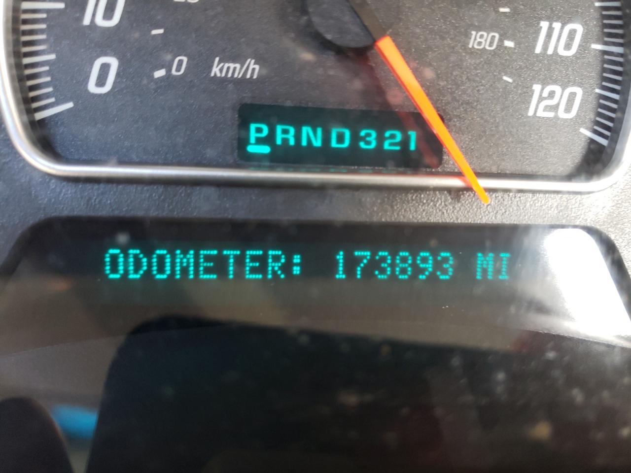 Photo 8 from auction – 2003 GMC ENVOY with VIN 1GKDT13S932219399