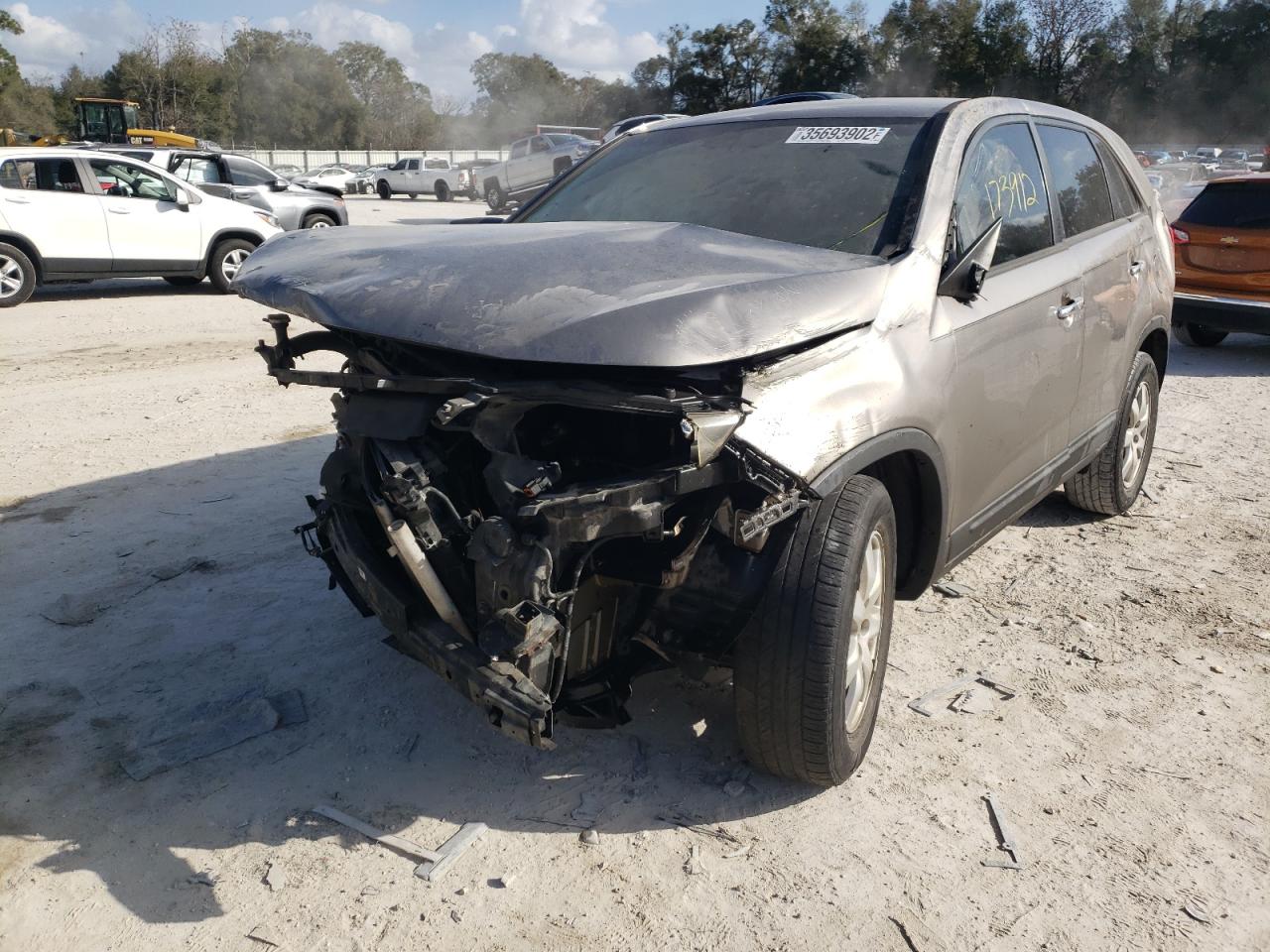 Photo 2 from auction – 2012 KIA SORENTO BA with VIN 5XYKT4A18CG225599