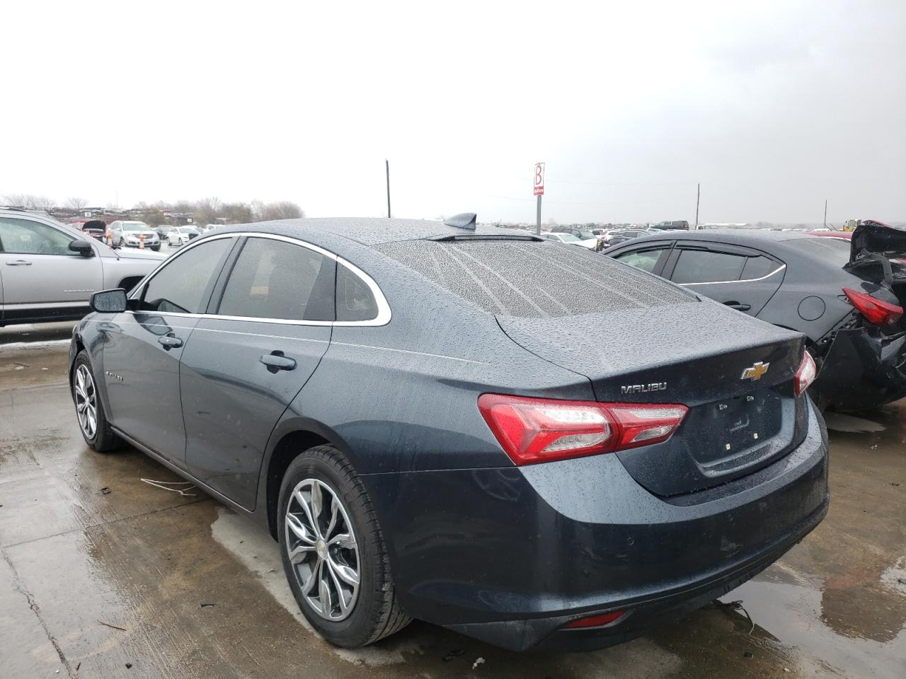 Photo 3 from auction – 2019 CHEVROLET MALIBU LT with VIN 1G1ZD5ST2KF154590