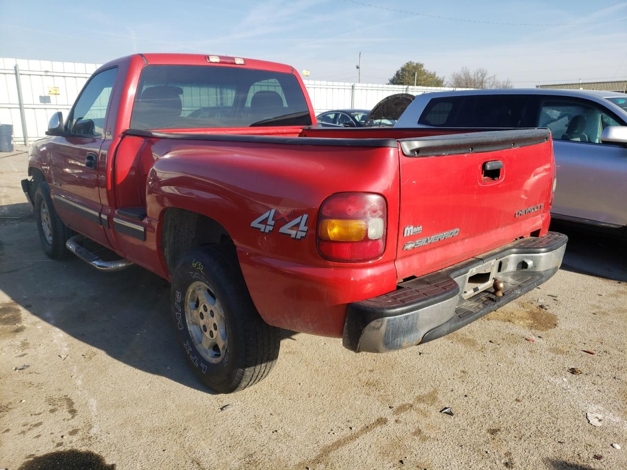 Photo 3 from auction – 2002 CHEVROLET SILVERADO with VIN 1GCEK14V52Z148963