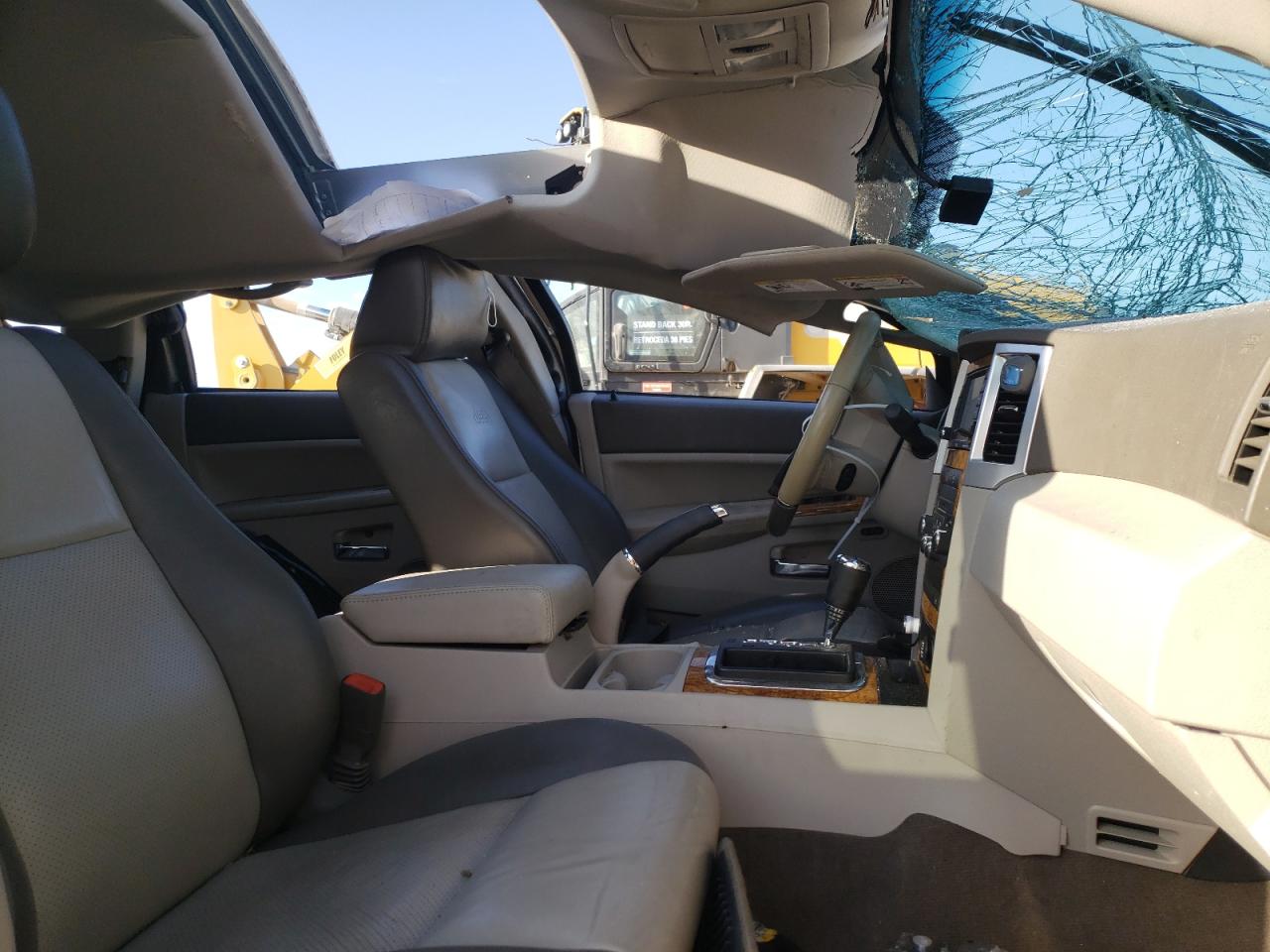 Photo 5 from auction – 2008 JEEP GRAND CHER with VIN 1J8HS58298C247987