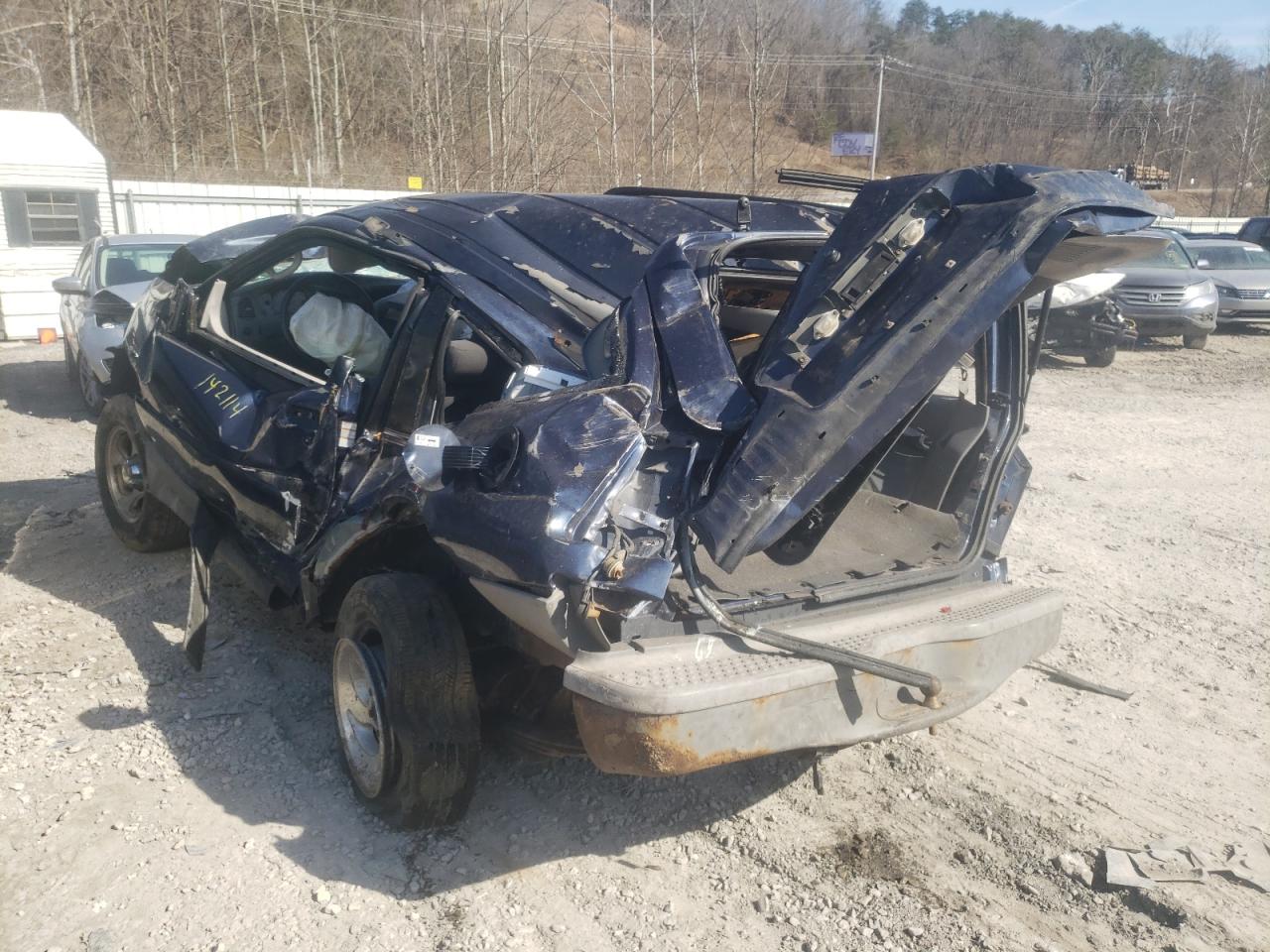 Photo 3 from auction – 2003 FORD EXPLORER S with VIN 1FMYU60E33UB87944