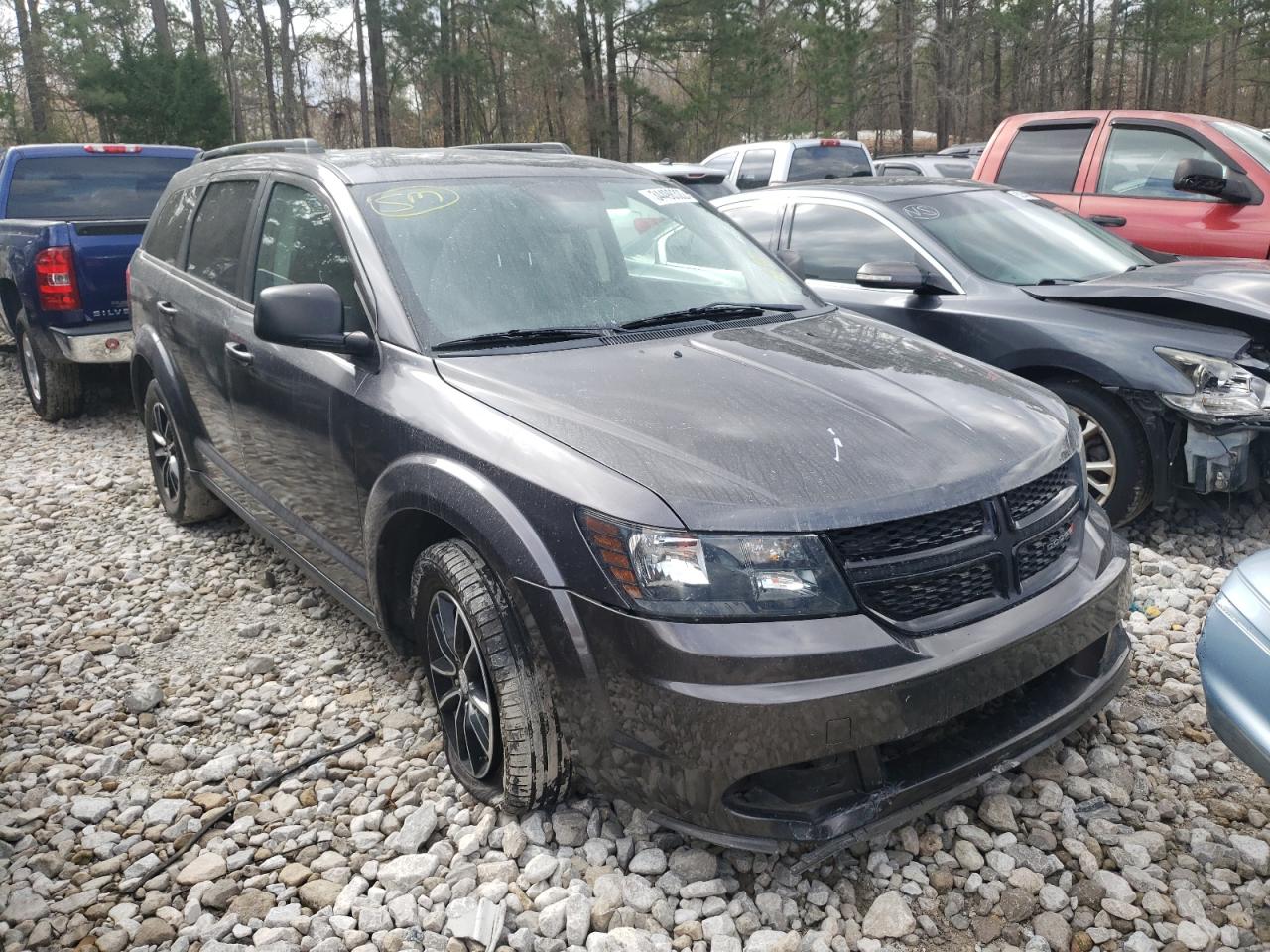 DODGE JOURNEY SE 2017 with VIN 3C4PDCAB7HT573187 - Photo from auction