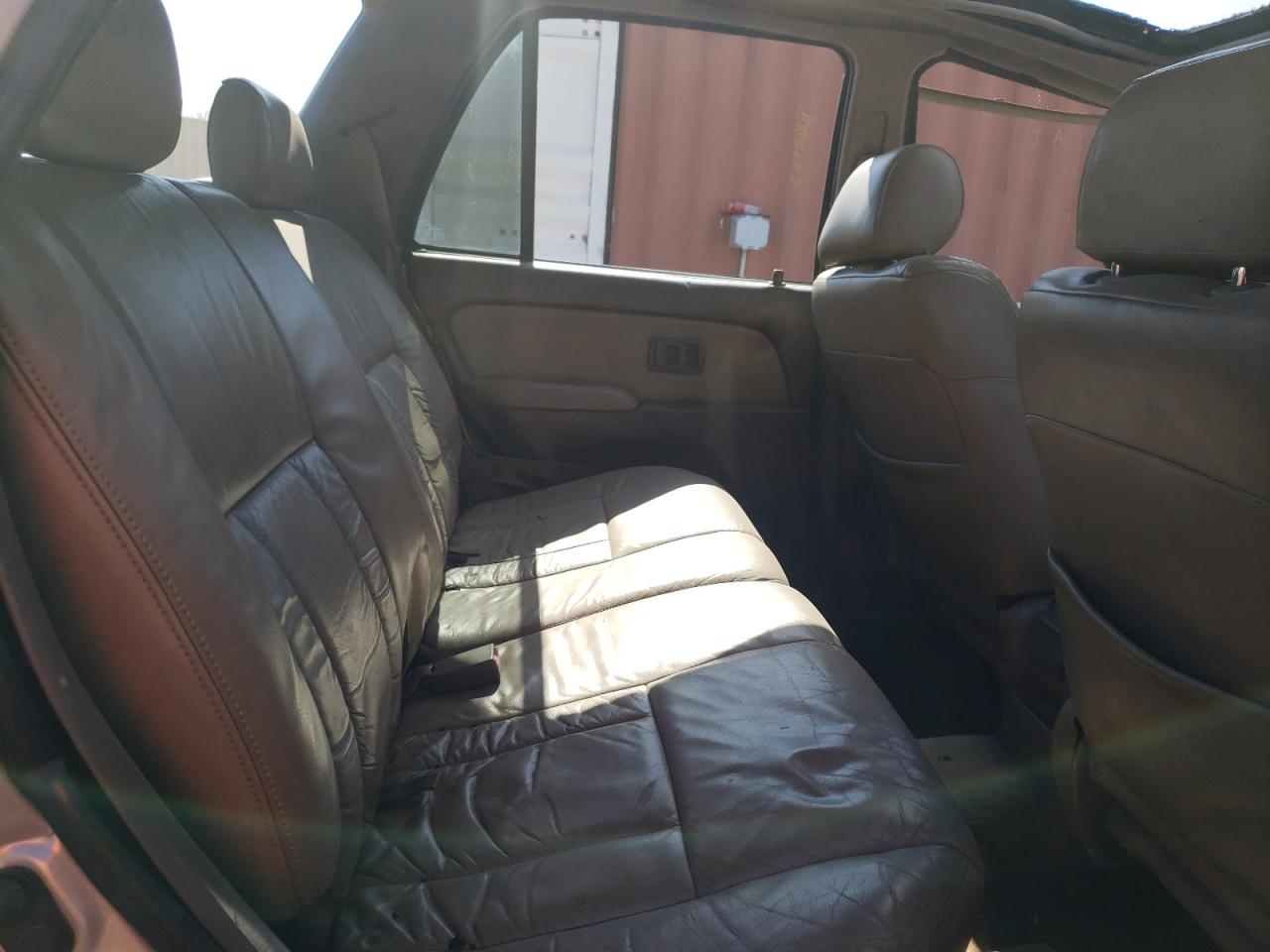 Photo 6 from auction – 1998 TOYOTA 4RUNNER LI with VIN JT3HN87RXW0168748