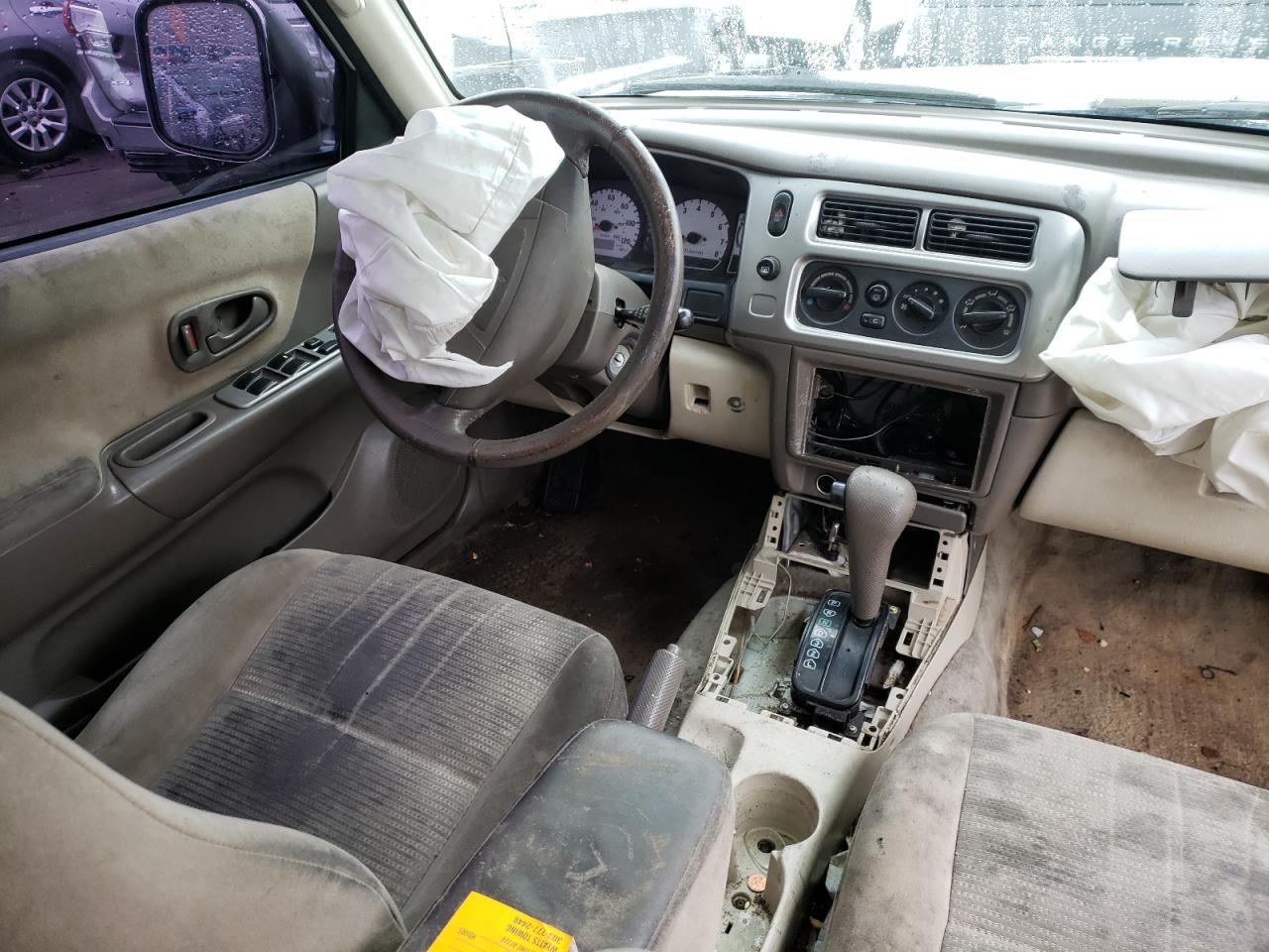 Photo 9 from auction – 2002 MITSUBISHI MONTERO SP with VIN JA4LS31R12J010145
