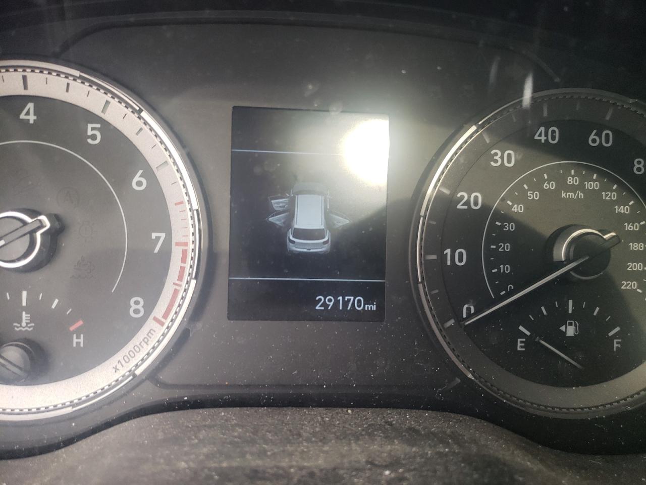 Photo 8 from auction – 2020 HYUNDAI VENUE SEL with VIN KMHRC8A37LU024147