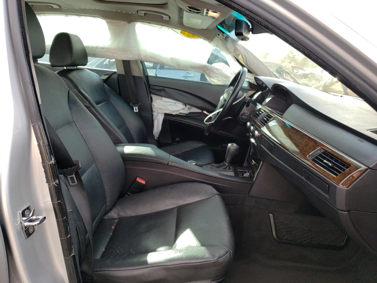 Photo 5 from auction – 2006 BMW 525 I with VIN WBANE535X6CK90716