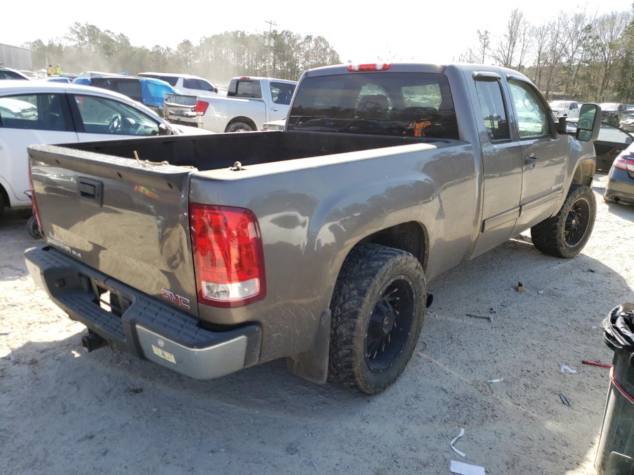 Photo 4 from auction – 2013 GMC SIERRA C15 with VIN 1GTR1VE08DZ259329